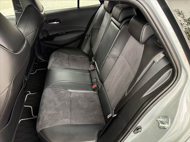 COROLLA TOURING HYBRID