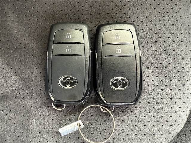 COROLLA TOURING HYBRID