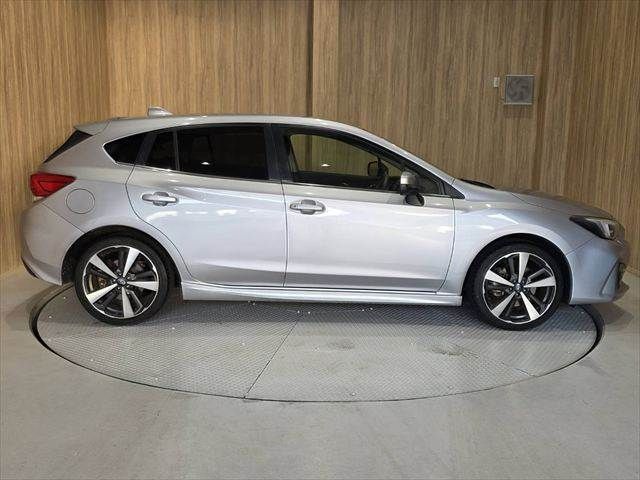IMPREZA SPORT 4WD
