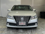 CROWN sedan 4WD