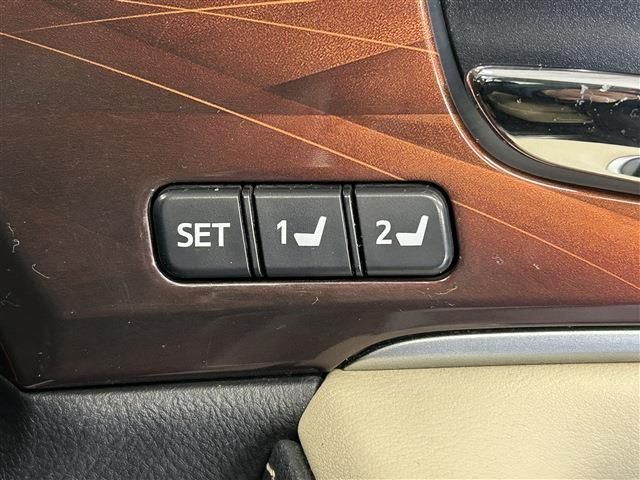 CROWN sedan 4WD