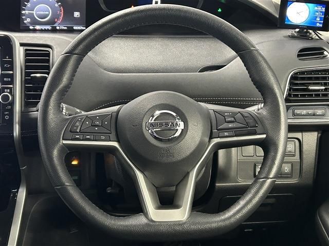 SERENA  S-HYBRID 4WD