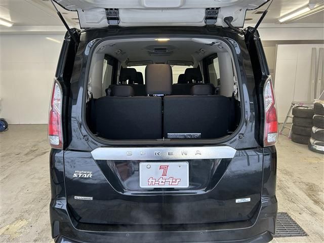 SERENA  S-HYBRID 4WD