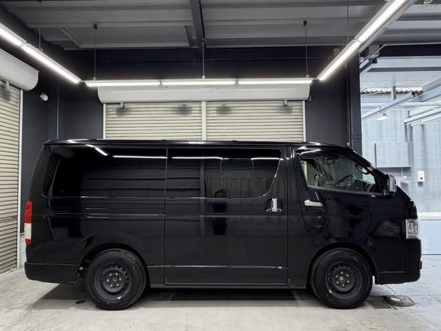 HIACE van 2WD