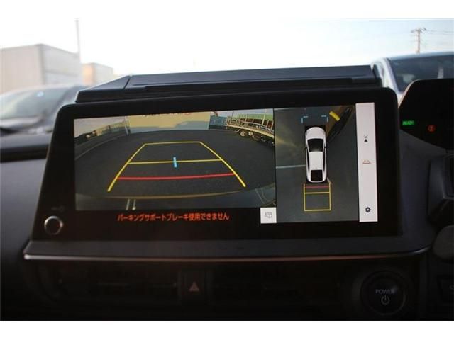 PRIUS 4WD