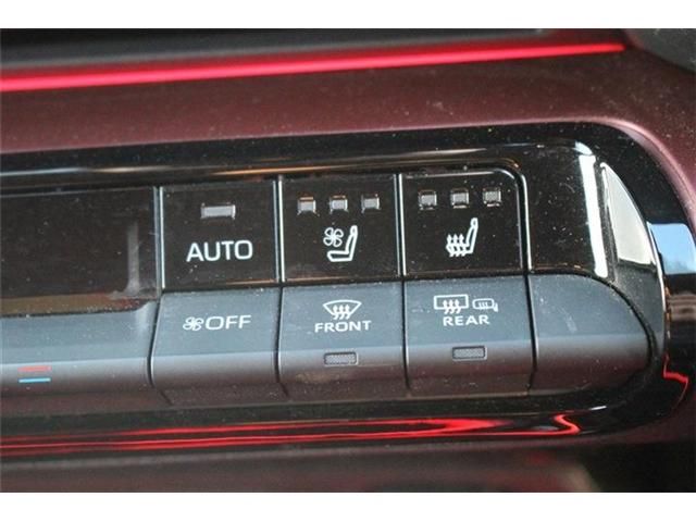 PRIUS 4WD