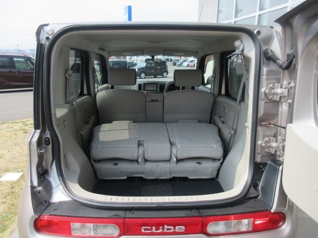 CUBE