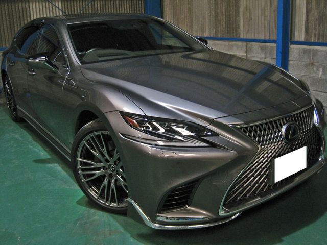 LEXUS LS500 4WD