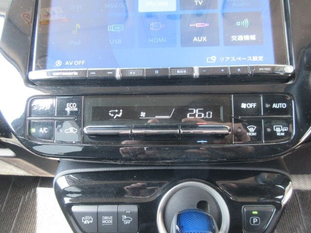 PRIUS PHV