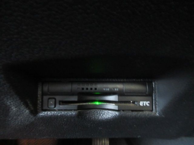 PRIUS 4WD