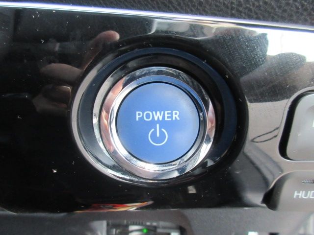 PRIUS 4WD