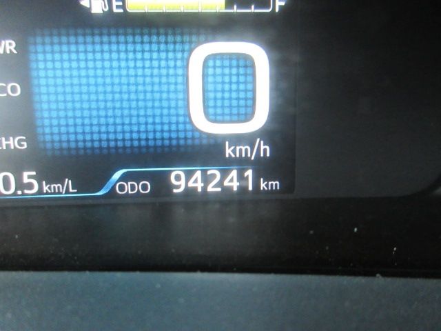 PRIUS 4WD