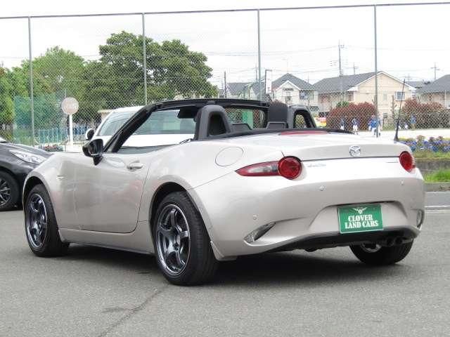 ROADSTER