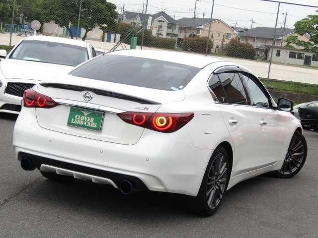 SKYLINE