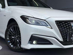 CROWN sedan hybrid