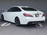 CROWN sedan hybrid