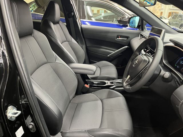 COROLLA CROSS HYBRID