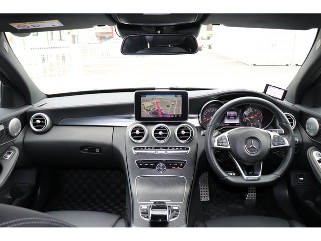 MERCEDES BENZ C class sedan