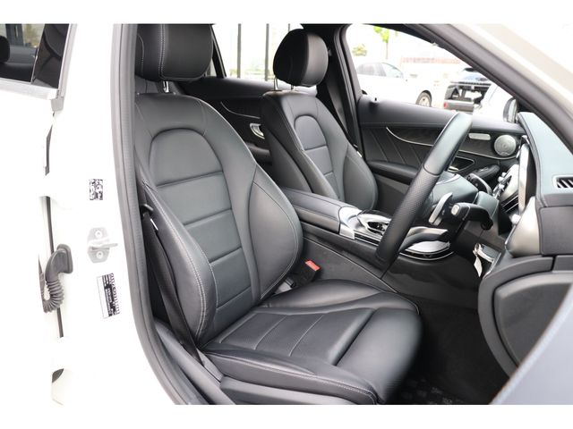 MERCEDES BENZ C class sedan