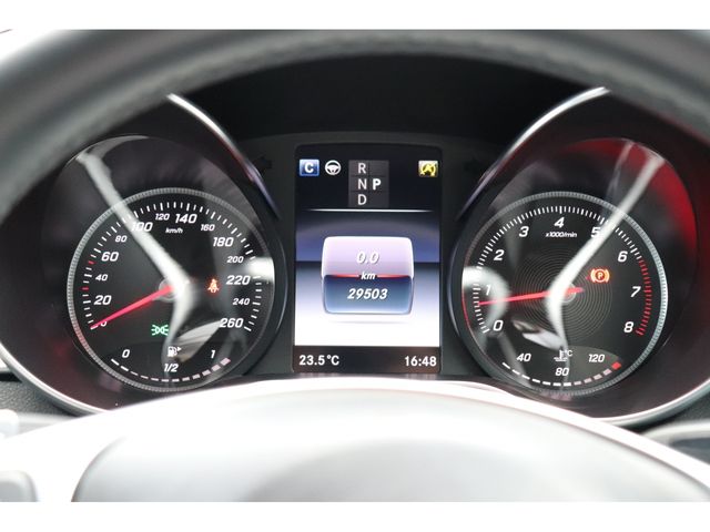 MERCEDES BENZ C class sedan