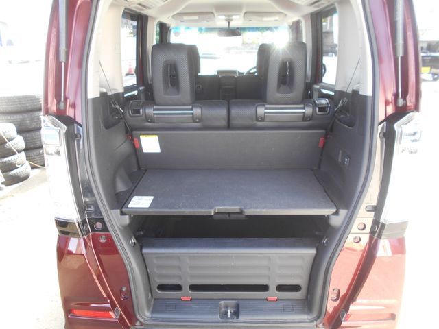 N BOX+ CUSTOM