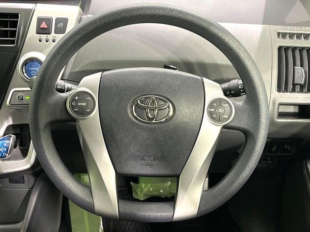 PRIUS Alpha
