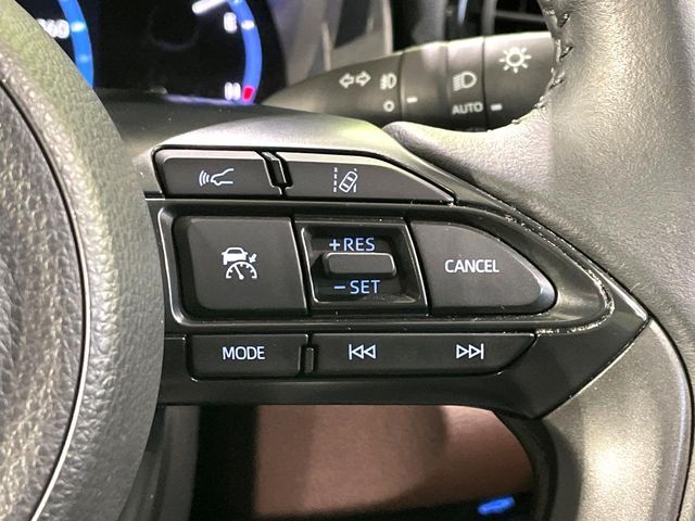 YARIS CROSS HYBRID