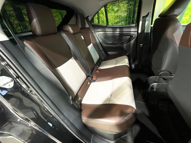 YARIS CROSS HYBRID