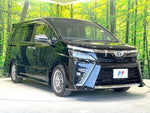 VOXY HYBRID