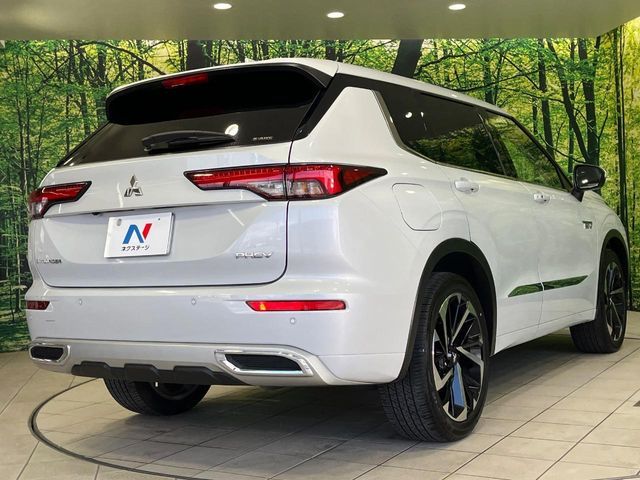 OUTLANDER PHEV