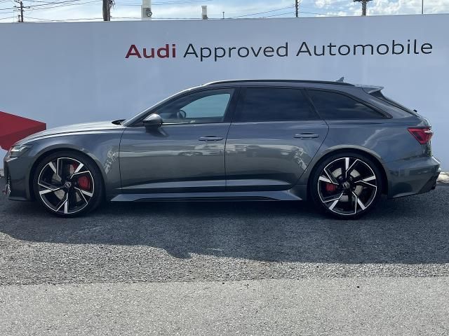 AUDI RS6 AVANT