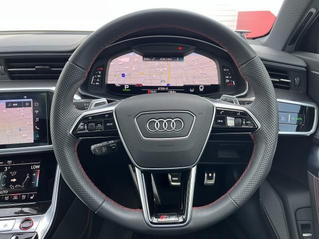 AUDI RS6 AVANT