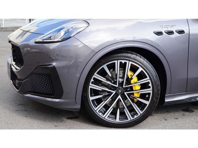 MASERATI Grecale