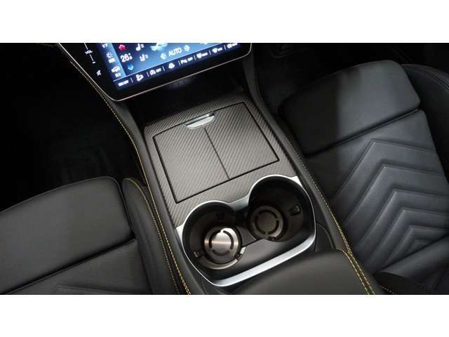 MASERATI Grecale
