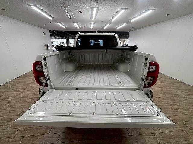HILUX 4WD