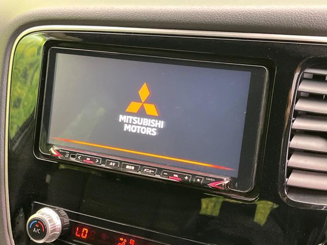OUTLANDER PHEV