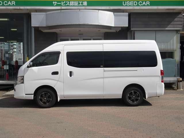 NV350 CARAVAN 4WD