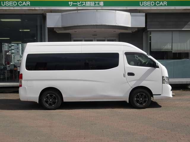 NV350 CARAVAN 4WD