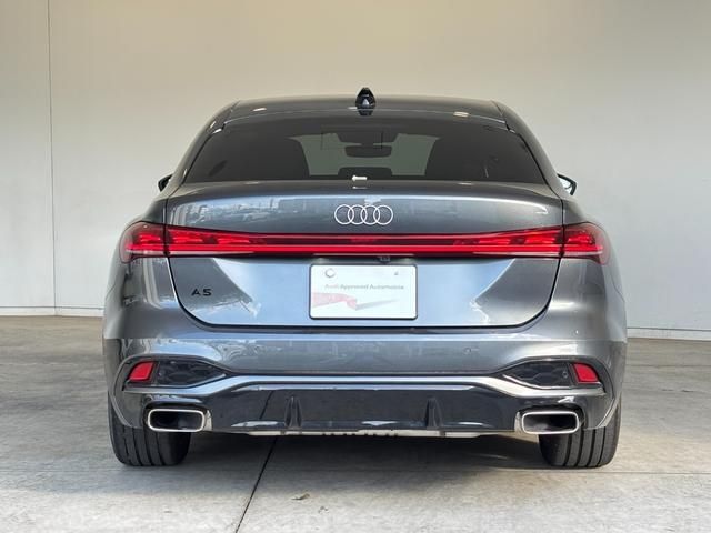 AUDI A5 Sedan