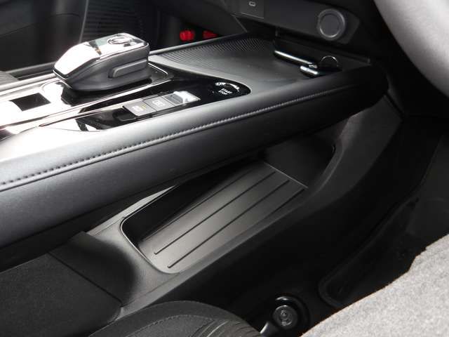 NOTE 4WD