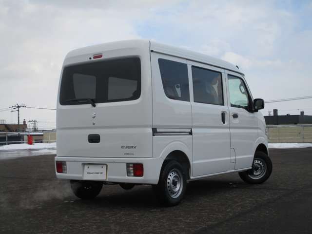EVERY van 4WD