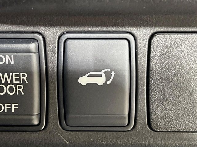 X-TRAIL 2WD