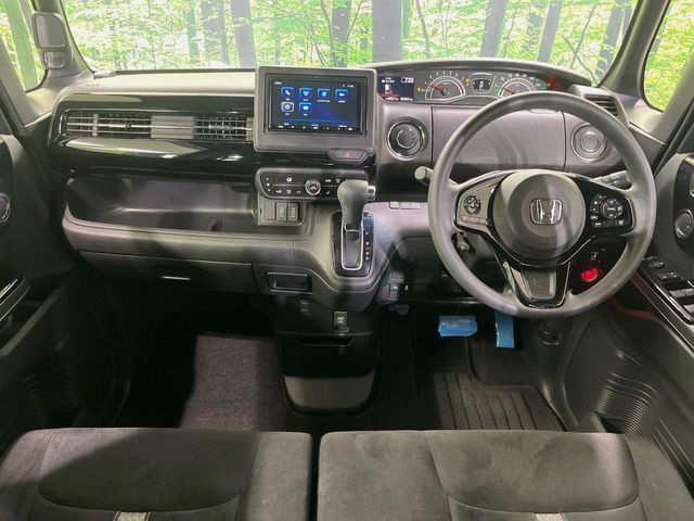 N-BOX CUSTOM