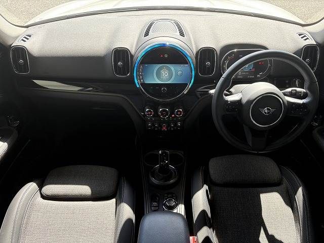 MINI COOPER D CROSSOVER