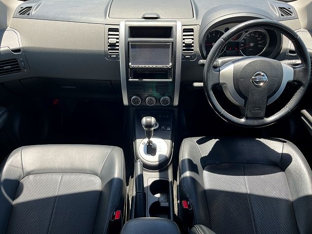 X-TRAIL 4WD