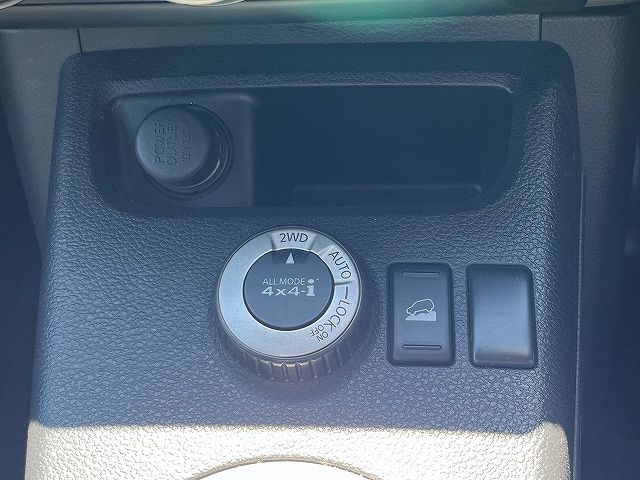 X-TRAIL 4WD