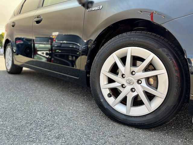 PRIUS Alpha