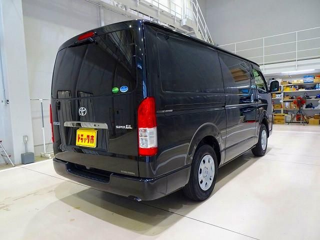 HIACE van 4WD