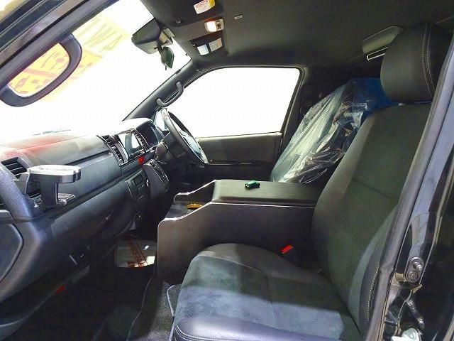 HIACE van 4WD