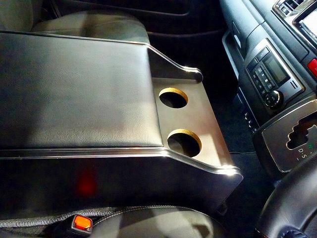 HIACE van 4WD